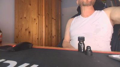 Tom_PP webcam model stream image