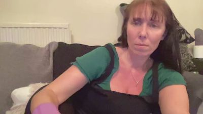 Hotbabe2019 webcam model stream image