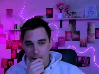 thomas-crow webcam model stream image