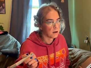 Watch webcam video: Transgender Moo Cow Shows Off Select Cuts For You To Drool Over But No Touching Or Eating Or Else She Will Summon Dagon with linzy19 on camsoda