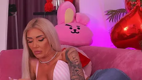 fallingangel webcam stripchat model stream image