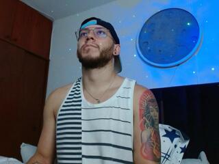 Sammuel Rogers webcam model stream image