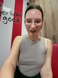 The_Snowwhitee webcam stripchat model stream image