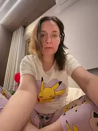 The_Snowwhitee webcam model stream image