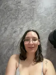 The_Snowwhitee webcam model stream image