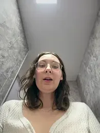 The_Snowwhitee webcam model stream image