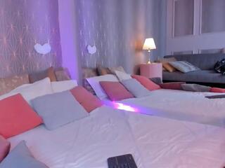 Amber Rosewood webcam flirt4free model stream image