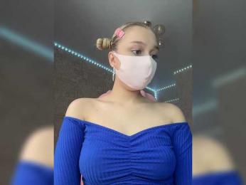 KiraBlin webcam model stream image