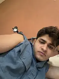 Vihaaanfucks webcam stripchat model stream image