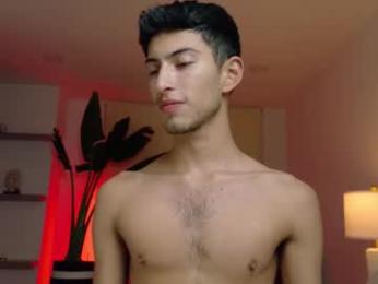 ethan_skiny_ webcam model stream image