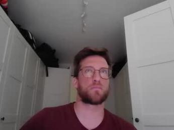 moms_little_monster webcam chaturbate model stream image