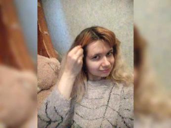 GrettaCandy webcam model stream image