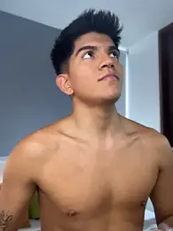 OnlySantty webcam model stream image