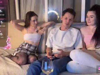 couple_of_fire_ webcam model stream image