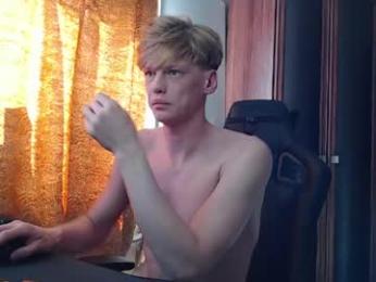 shyredstar webcam chaturbate model stream image