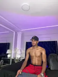 AaronCruz_ webcam model stream image