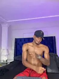 AaronCruz_ webcam model stream image