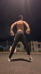 MaskIng_XL webcam model stream image