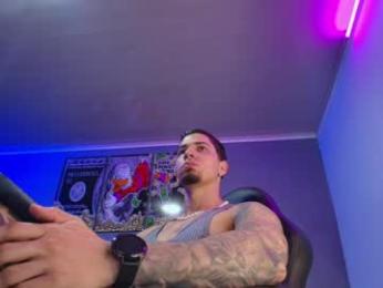 camiloalvarezzz3 webcam chaturbate model stream image