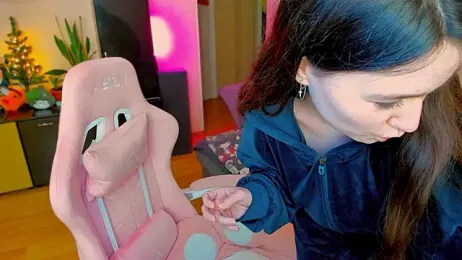 ameli_moon webcam model stream image