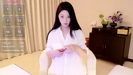 Lucky-baby webcam model stream image