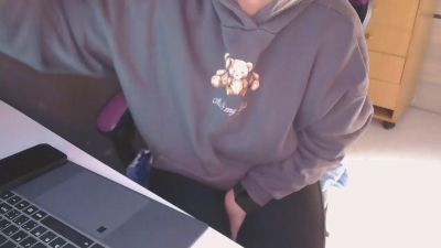 Larajustfu webcam cam4 model stream image