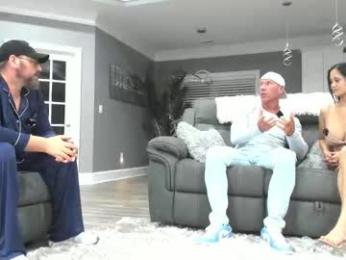 teacherspetsxxx webcam chaturbate model stream image