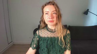 miax_desire webcam model stream image