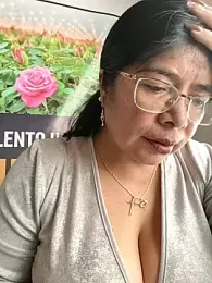 __valentina18 webcam model stream image