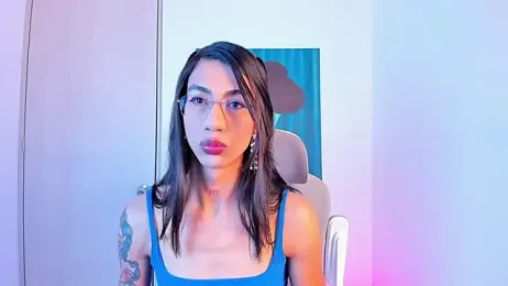 sofiaa_grey_ webcam model stream image