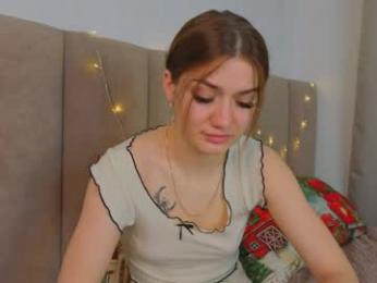 emilyhewell webcam chaturbate model stream image