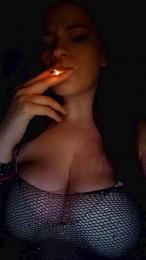 Aliss2001 webcam cam4 model stream image