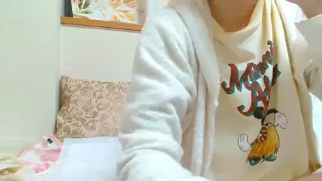 liliyRiSAcha-n webcam model stream image