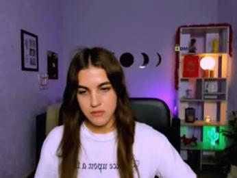 lina_fox12 webcam model stream image