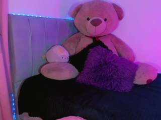 sexynaza-1 webcam model stream image