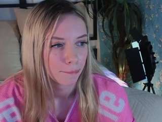 katt-yy webcam model stream image
