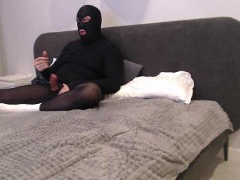 Feet-sweet-little-girl webcam model stream image