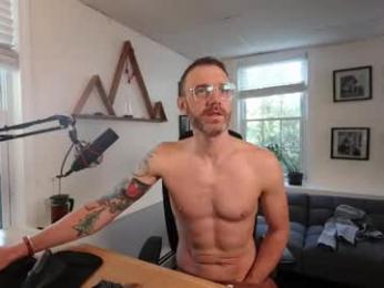 bradbronton webcam chaturbate model stream image