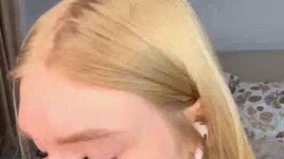 Vianuenyos webcam model stream image