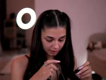 luvcaprice webcam model stream image