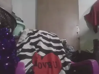 tuperraliz webcam stripchat model stream image