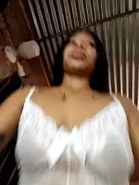 Rous-squir webcam model stream image