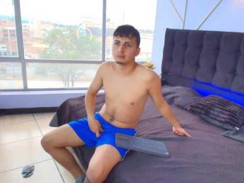 SweettSinn webcam model stream image