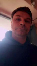 VibeMeHard webcam model stream image