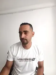 stivenlujan69 webcam model stream image