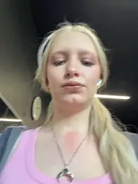 Mila_NoRules webcam stripchat model stream image