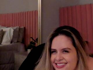 Mia Summer webcam flirt4free model stream image
