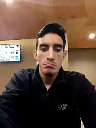 TommyMomentum webcam model stream image