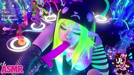 LaytonBox webcam model stream image