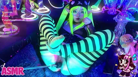 LaytonBox webcam model stream image